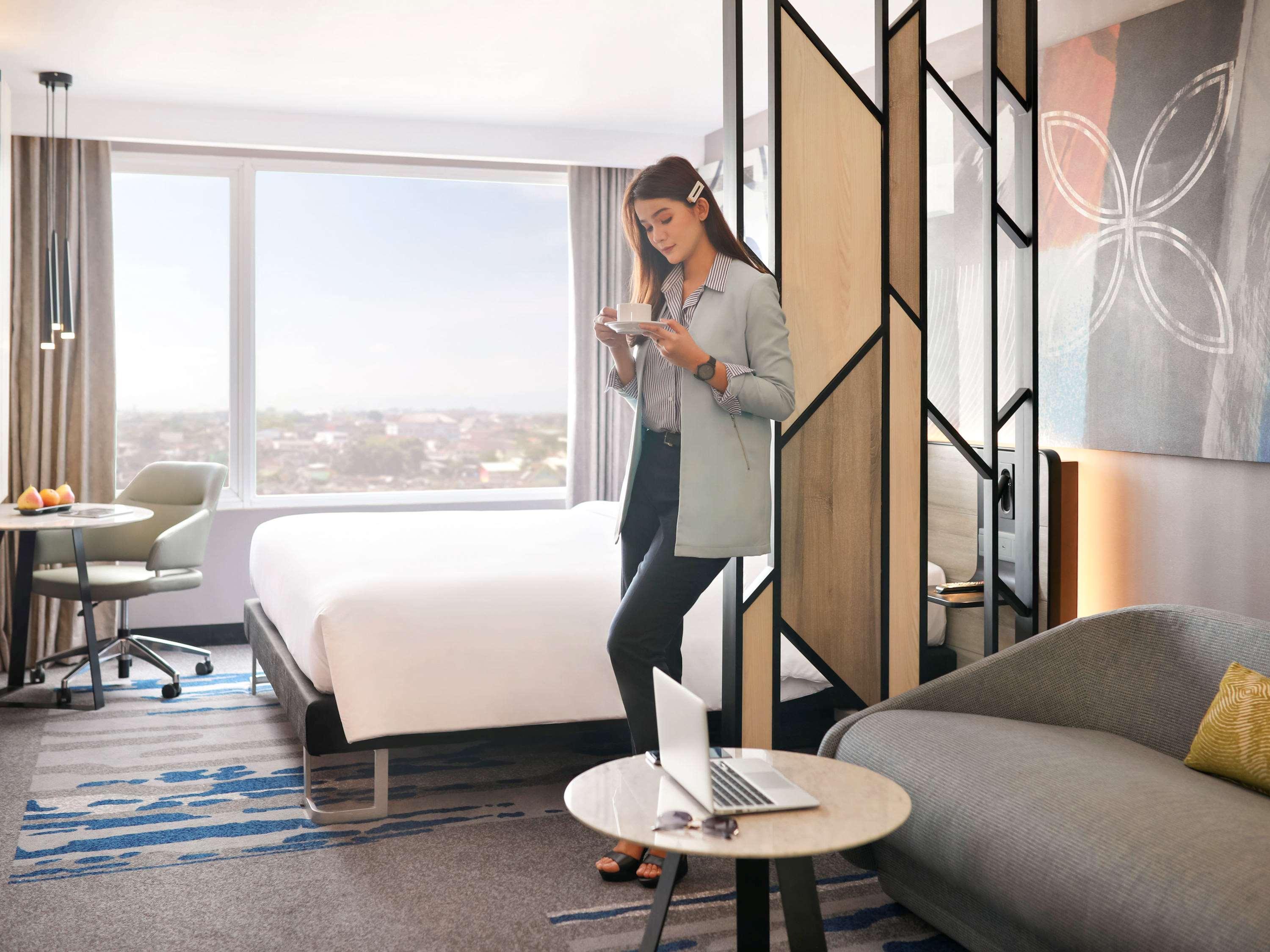 Novotel Suites Yogyakarta Malioboro Екстериор снимка