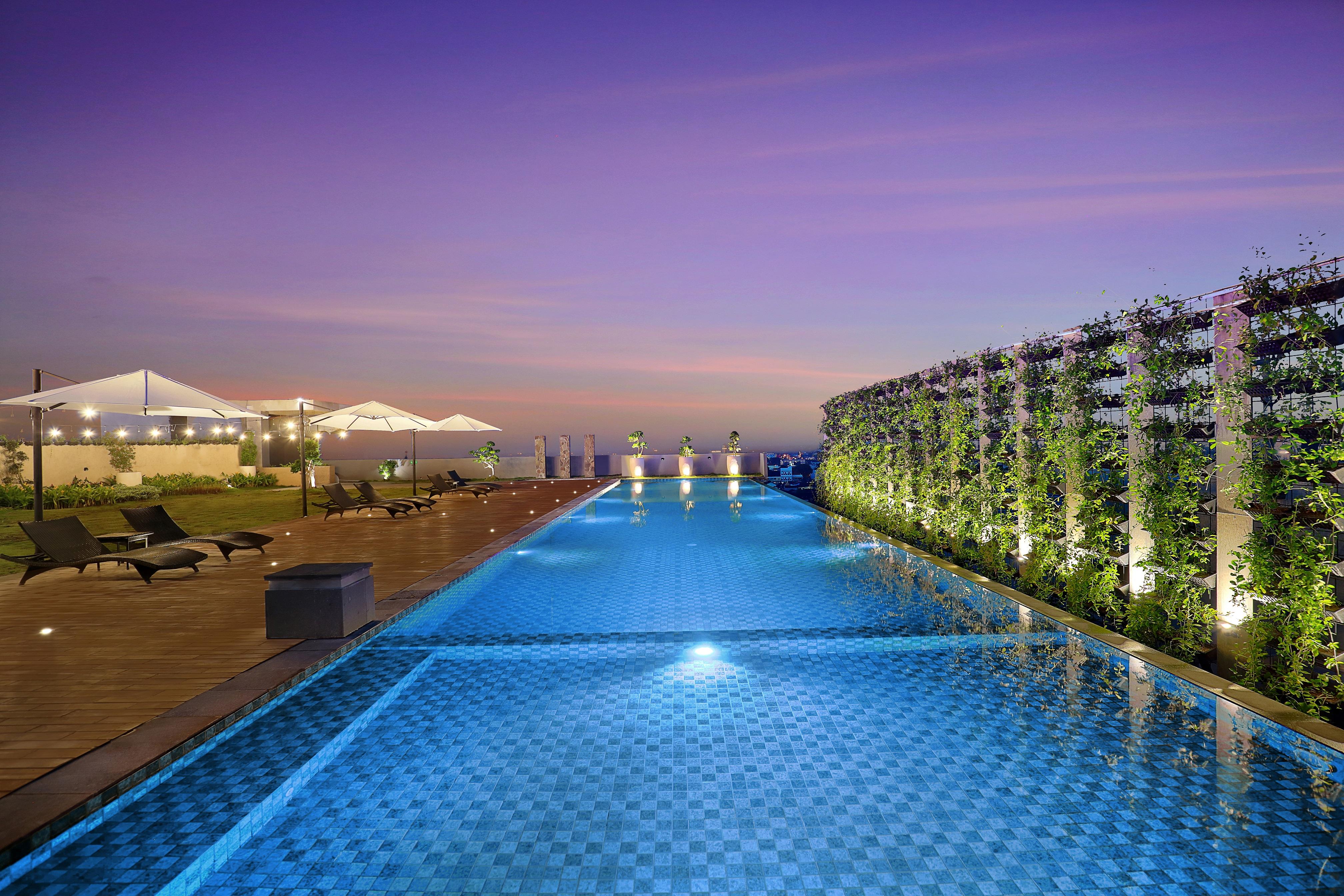 Novotel Suites Yogyakarta Malioboro Екстериор снимка