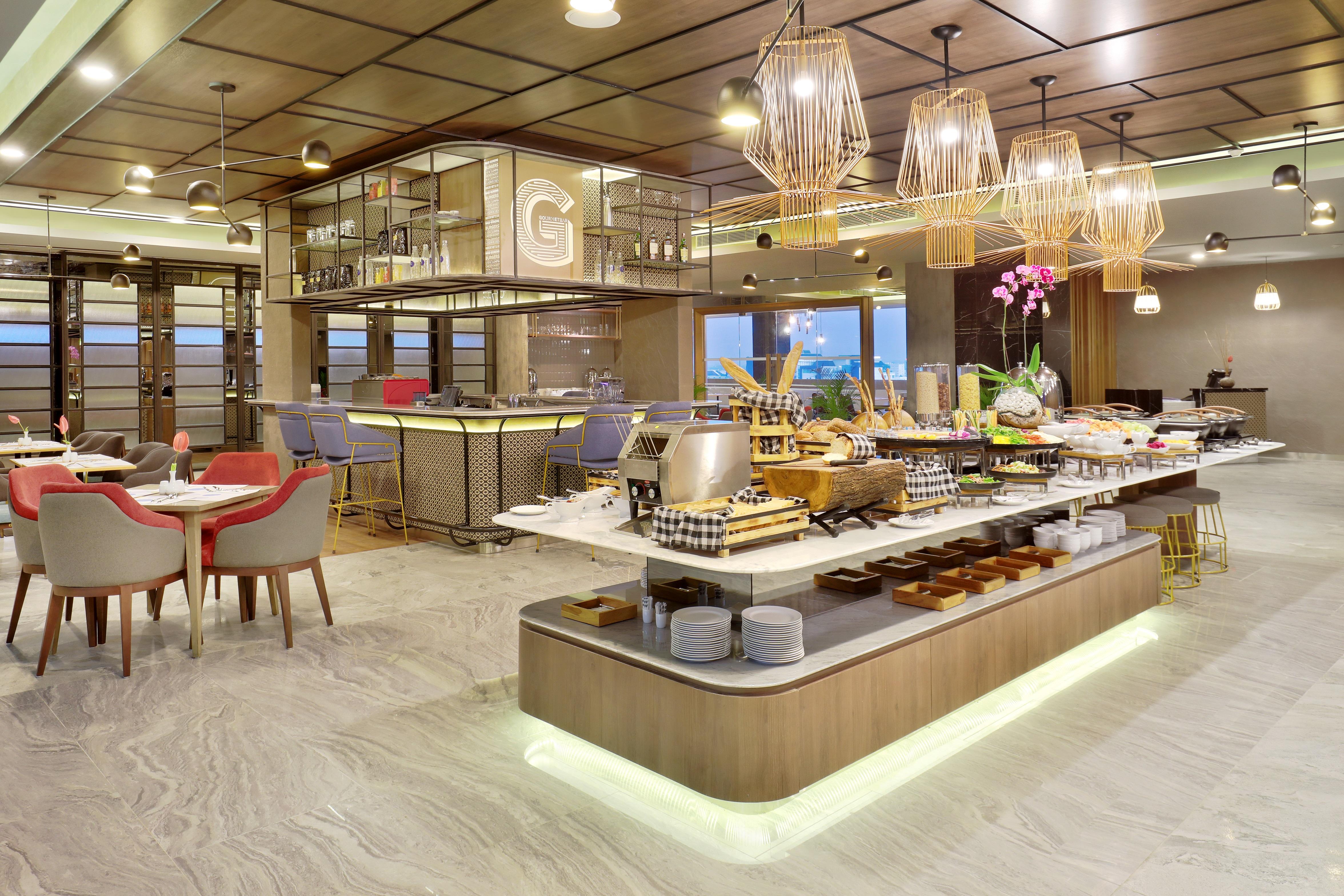 Novotel Suites Yogyakarta Malioboro Екстериор снимка