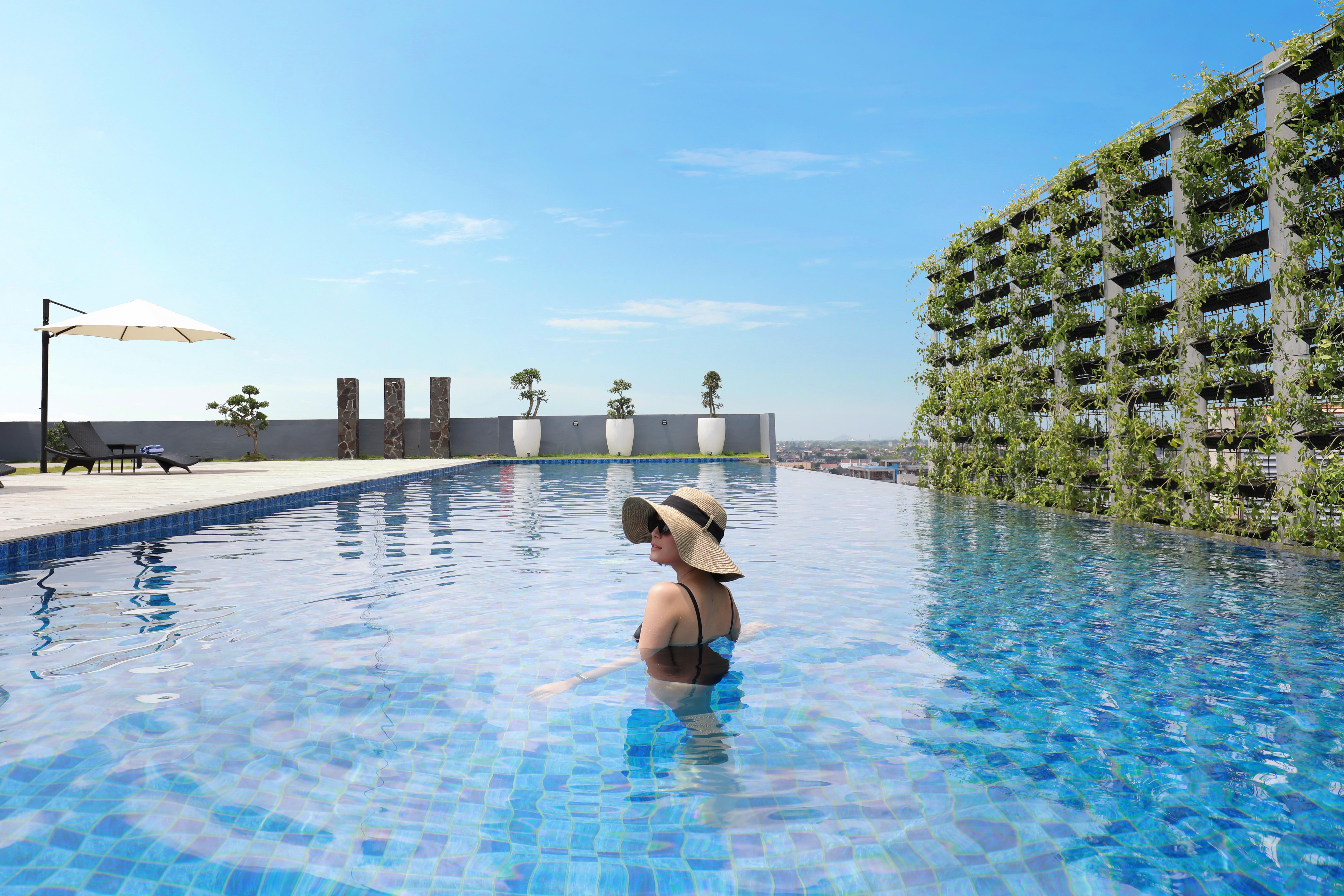 Novotel Suites Yogyakarta Malioboro Екстериор снимка