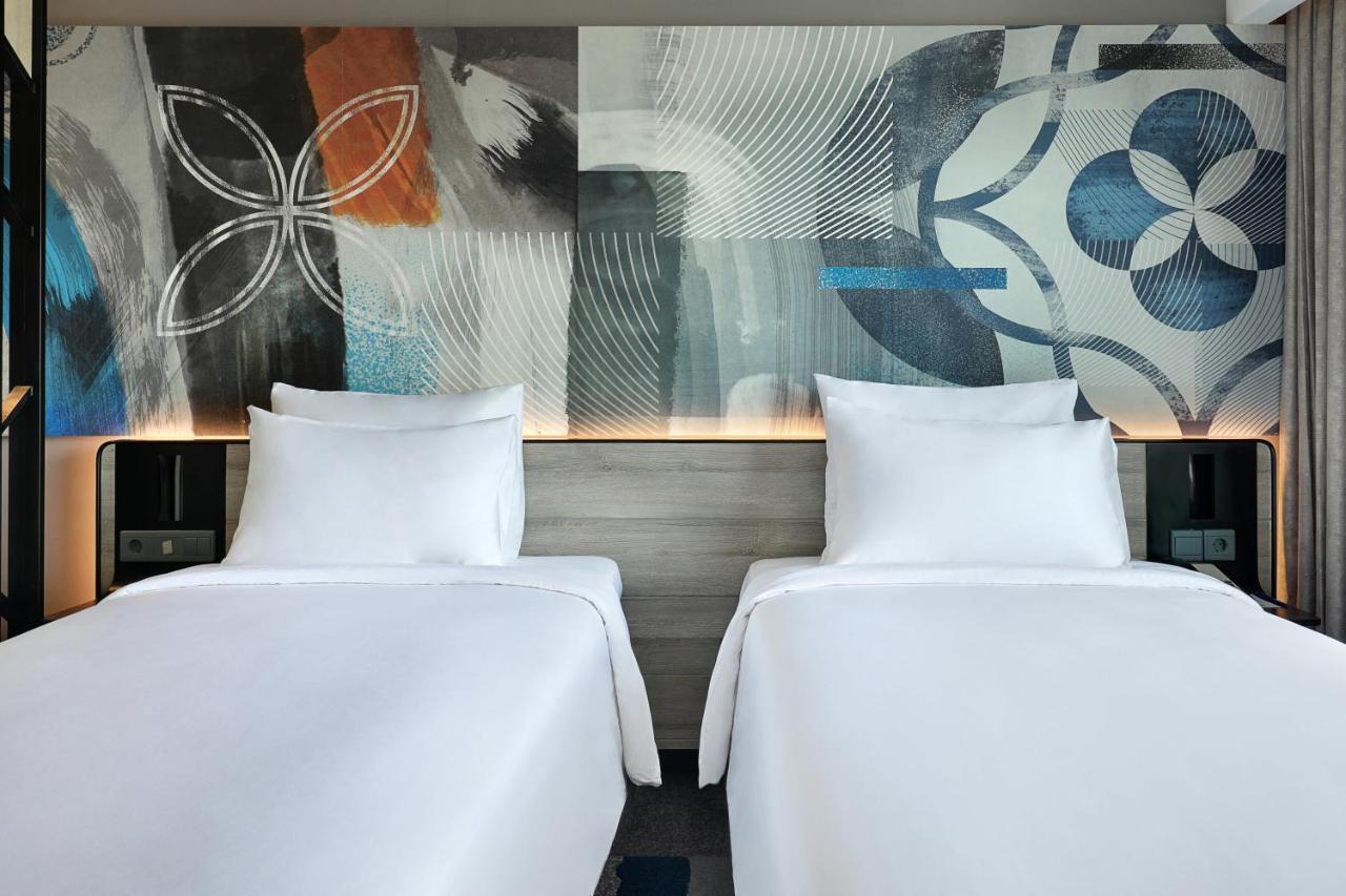 Novotel Suites Yogyakarta Malioboro Екстериор снимка