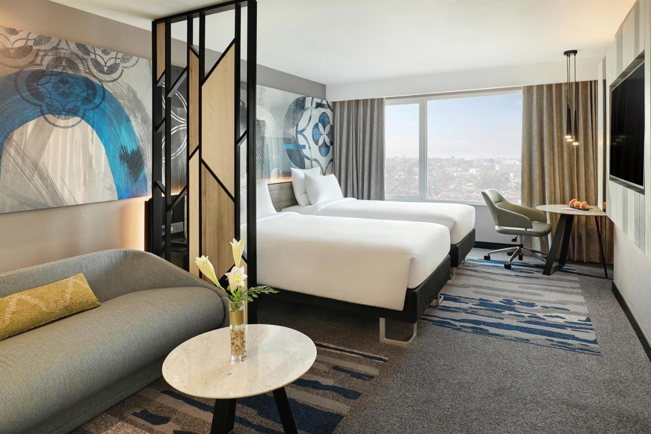 Novotel Suites Yogyakarta Malioboro Екстериор снимка